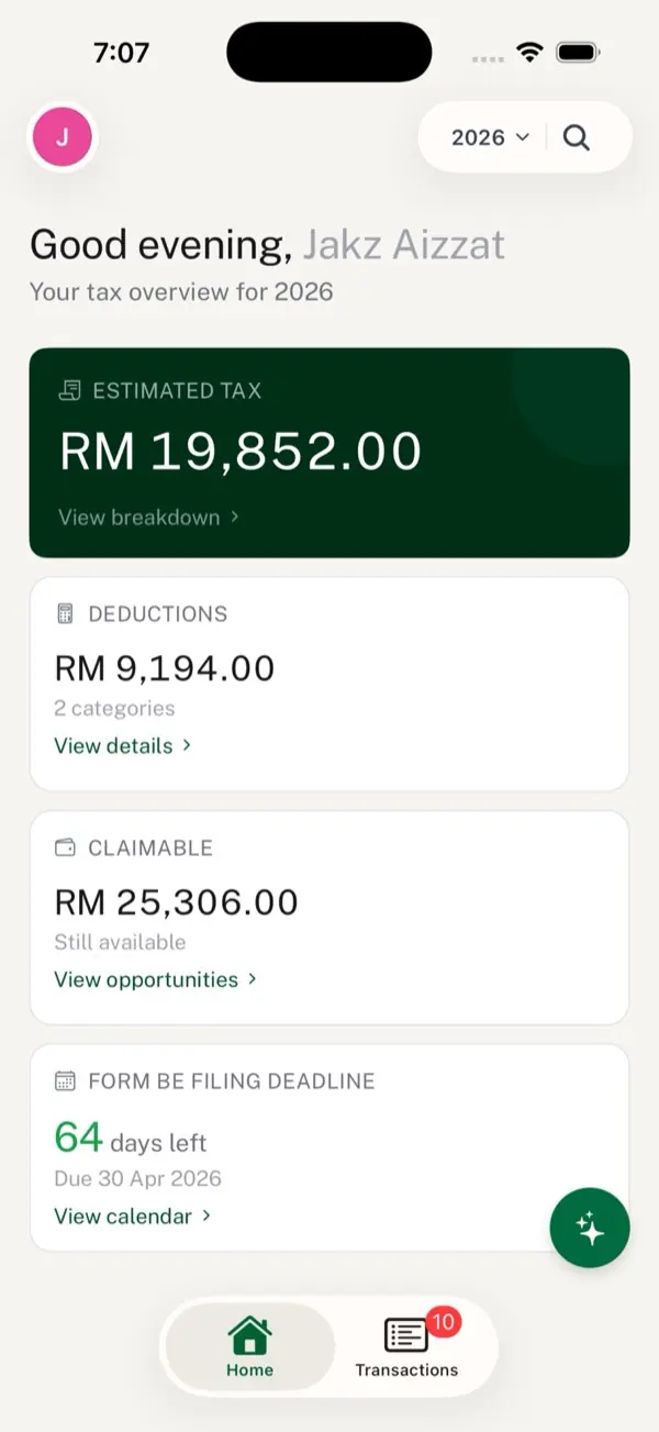 Skrin utama aplikasi iOS CukaiMax yang menunjukkan anggaran cukai, potongan, amaun boleh dituntut dan tarikh akhir pemfailan